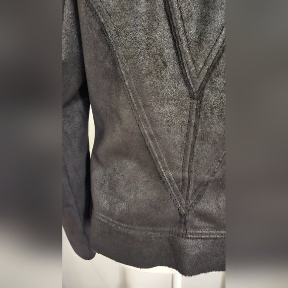 GUESS Los Angeles Faux suede/fur Black Open front jacket. Size small - Picture 3 of 11